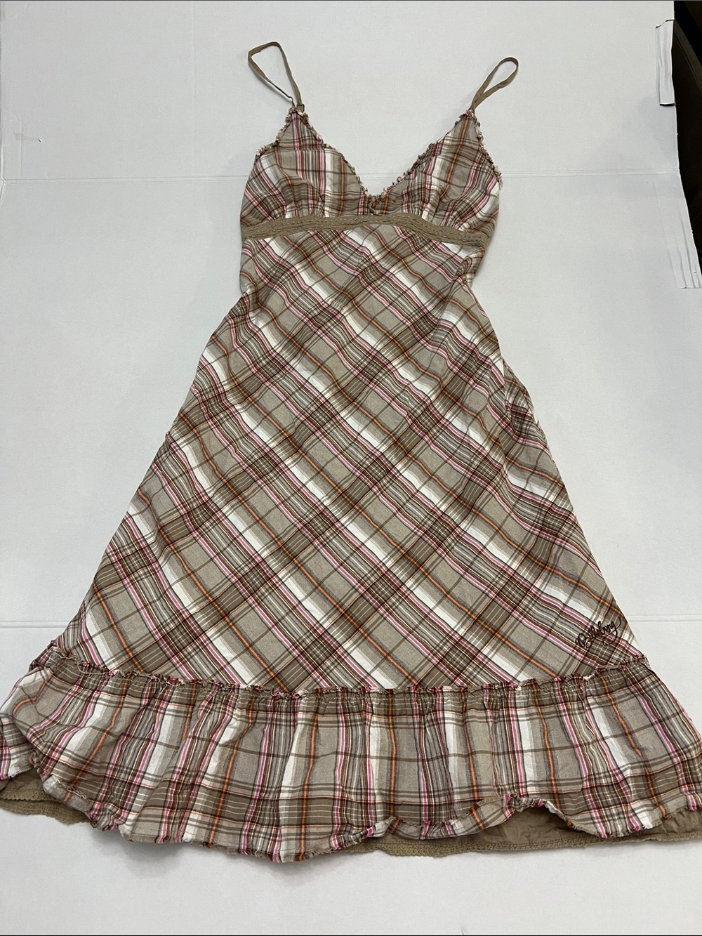 VTG Billabong Plaid Smocked Midi Dress 2000s Surf Boho Frayed Grunge Slip MEDIUM